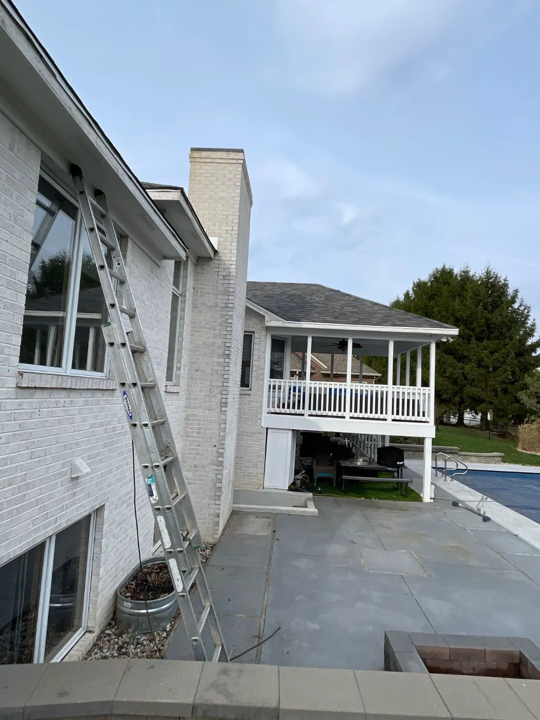 Bay window installation in Holliday Park